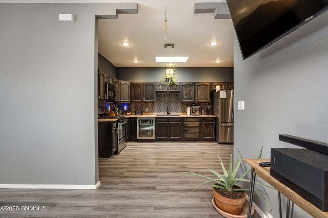 1261 S Espina Street, Las Cruces, NM 88001