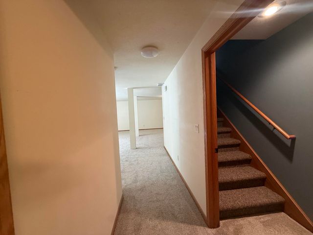 736 Southlawn Terrace, Oelwein, IA 50662