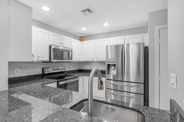 37 Northridge Drive 37, North Reading, MA 01864