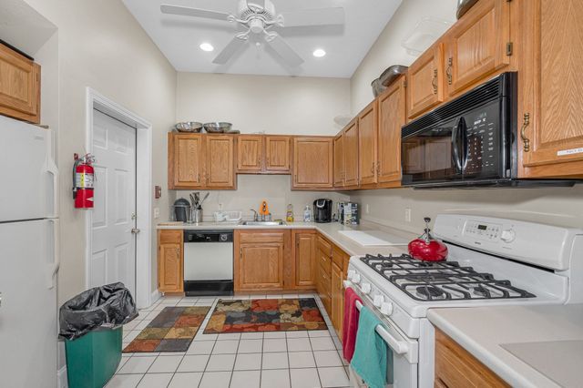 37 Northridge Drive 37, North Reading, MA 01864