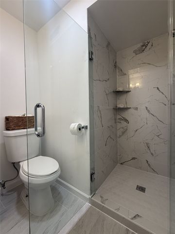 4039 Cole Avenue 101, Dallas, TX 75204