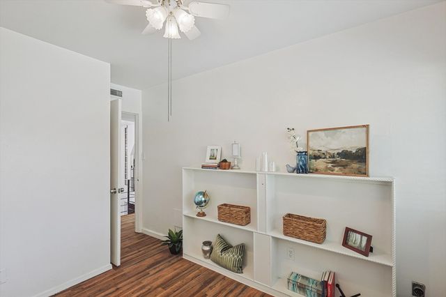 4039 Cole Avenue 101, Dallas, TX 75204