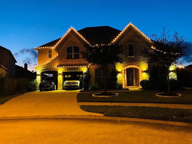 3806 Sims Pointe Court E, Fulshear, TX 77441