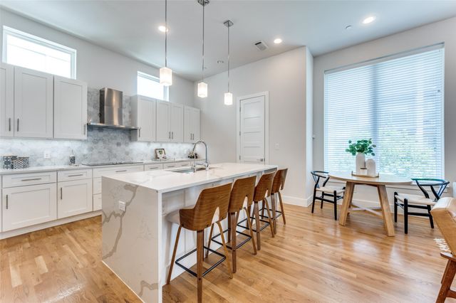 1719 Caddo Street 101, Dallas, TX 75204