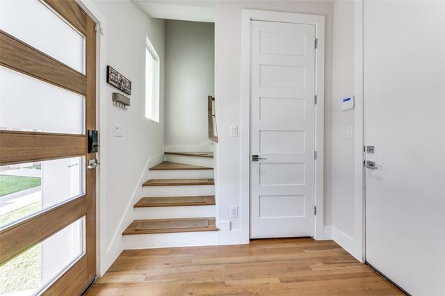 1719 Caddo Street 101, Dallas, TX 75204