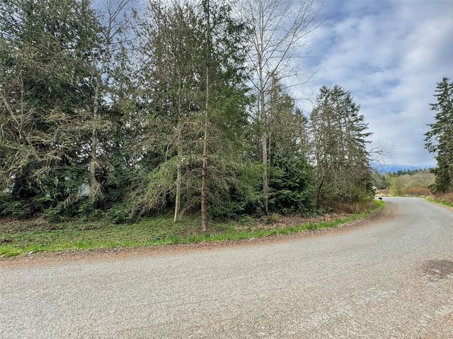 9999 Cedar Glen Lane, Port Angeles, WA 98362