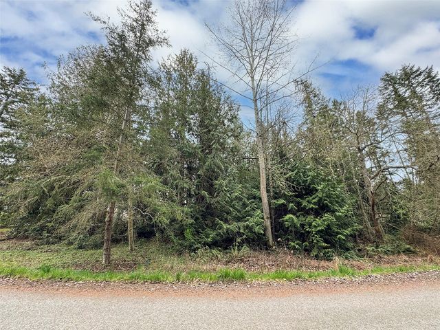9999 Cedar Glen Lane, Port Angeles, WA 98362