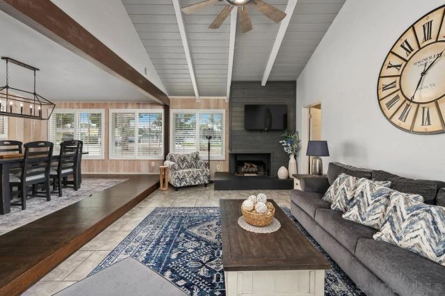 1644 Cerca Blanca Pl, El Cajon, CA 92019