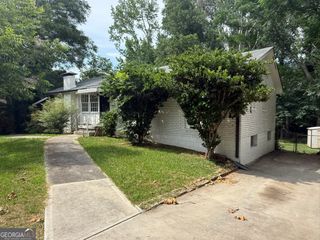 868 King Road, Jonesboro, GA 30236