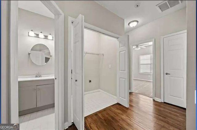 1021 Ada Avenue NW, Atlanta, GA 30318