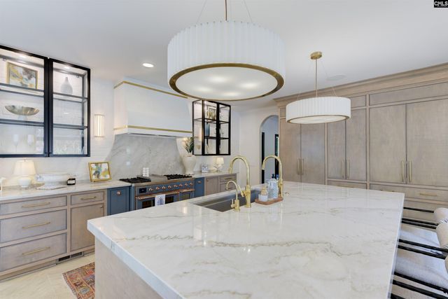 1 Woodhill Circle, Columbia, SC 29209