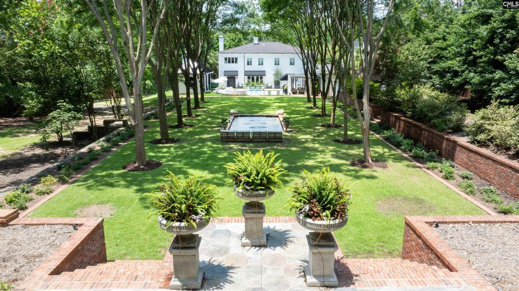 1 Woodhill Circle, Columbia, SC 29209
