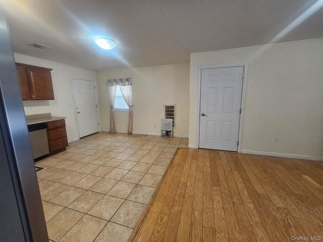 556 Taylor Avenue, East Patchogue, NY 11772