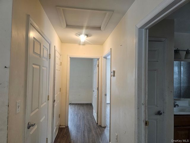 556 Taylor Avenue, East Patchogue, NY 11772