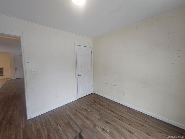 556 Taylor Avenue, East Patchogue, NY 11772