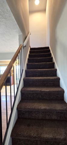 12 LEHIGH CT, Sicklerville, NJ 08081
