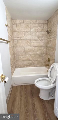 12 LEHIGH CT, Sicklerville, NJ 08081