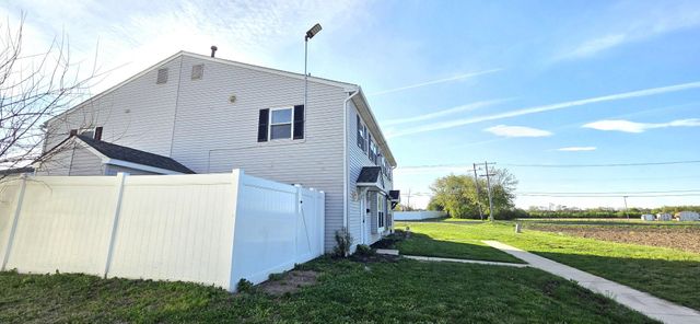 12 LEHIGH CT, Sicklerville, NJ 08081