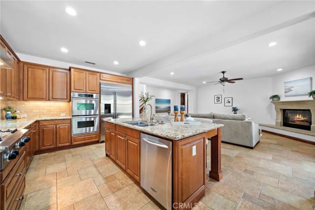 28 Drackert Lane, Ladera Ranch, CA 92694