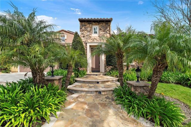 28 Drackert Lane, Ladera Ranch, CA 92694