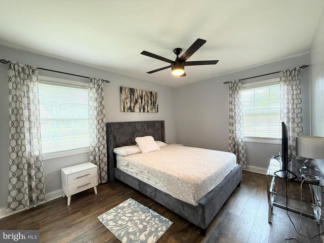 39 MONTROSE LN, Willingboro, NJ 08046