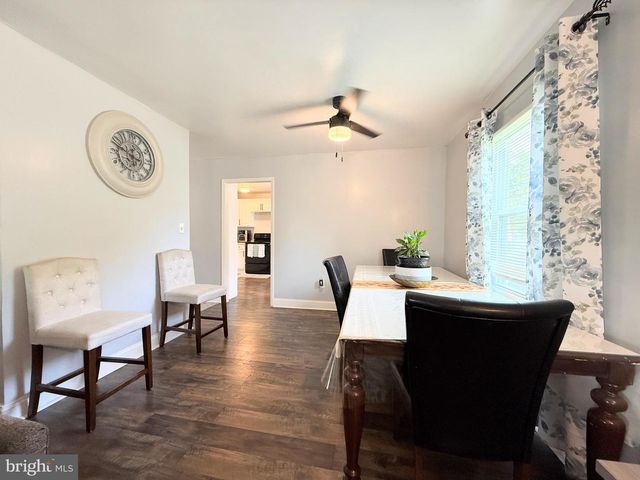 39 MONTROSE LN, Willingboro, NJ 08046