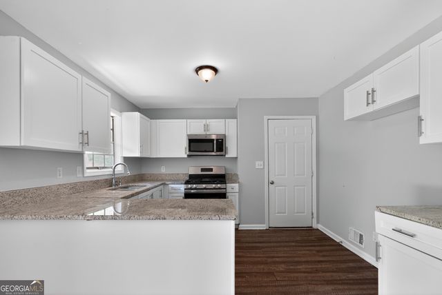 2791 Knollview Drive, Decatur, GA 30034