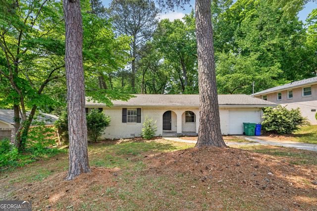 2791 Knollview Drive, Decatur, GA 30034