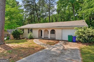 2791 Knollview Drive, Decatur, GA 30034