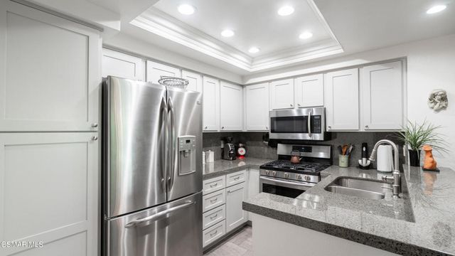 4240 Lost Hills Road 3301, Calabasas, CA 91301