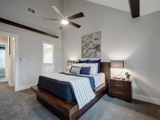202 S College ST 14, Georgetown, TX 78626