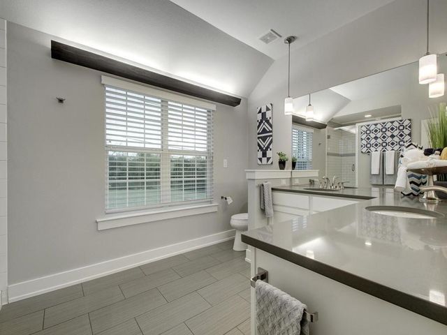 202 S College ST 14, Georgetown, TX 78626