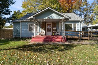 1307 N Bella Vista Road, Bentonville, AR 72712