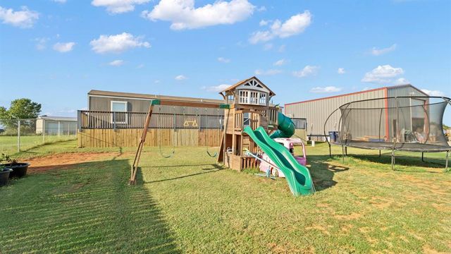 2086 County Road 1239, Tuttle, OK 73089
