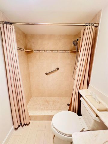 371 Markham Q, Deerfield Beach, FL 33442