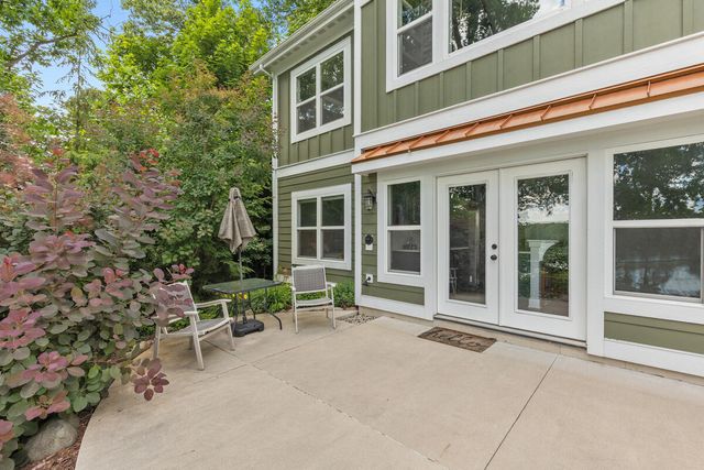 10999 Old Oak Drive, Greenville, MI 48838