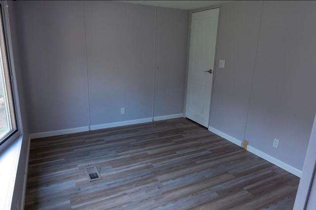 18 Bangor Street, Nashua, NH 03063