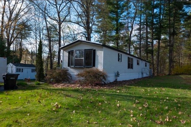18 Bangor Street, Nashua, NH 03063