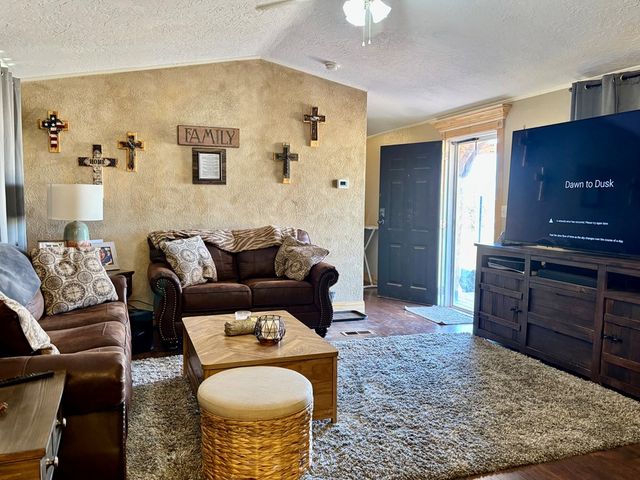 3178 C 1900, Stanton, TX 79782