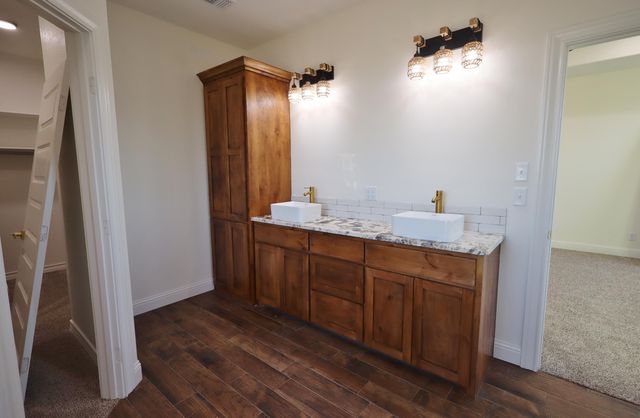 9632 Grey Wolf Lane, San Angelo, TX 76901