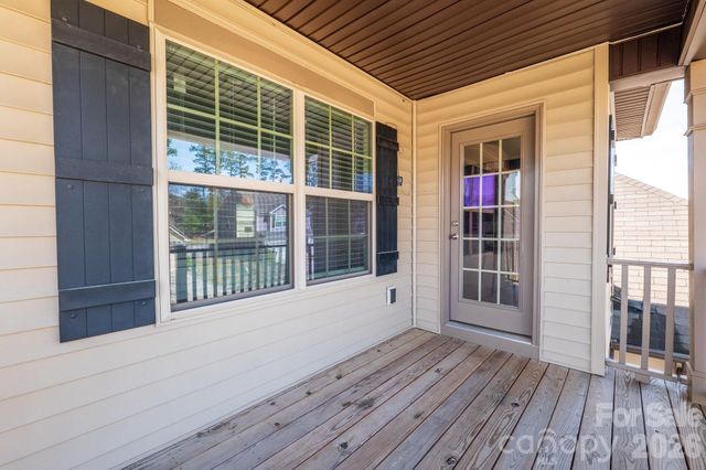 3124 Berry Creek Road, Charlotte, NC 28214