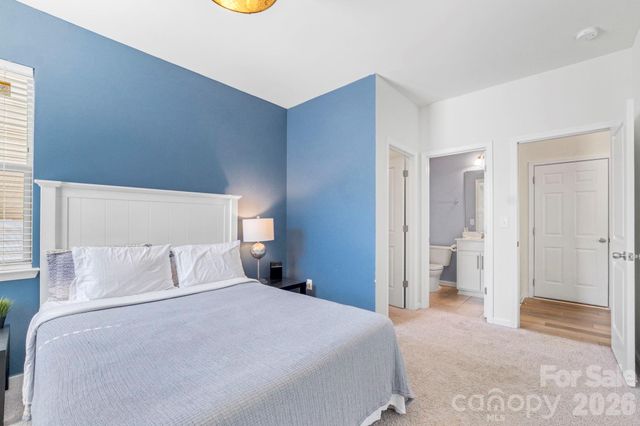 3124 Berry Creek Road, Charlotte, NC 28214