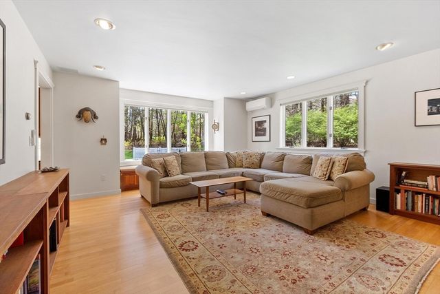 117 Ayer Road, Harvard, MA 01451