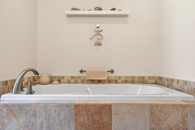 117 Ayer Road, Harvard, MA 01451