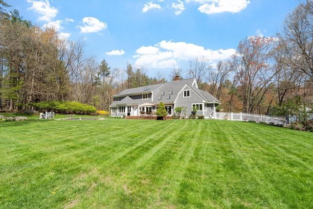 117 Ayer Road, Harvard, MA 01451