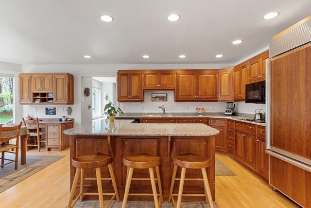 117 Ayer Road, Harvard, MA 01451