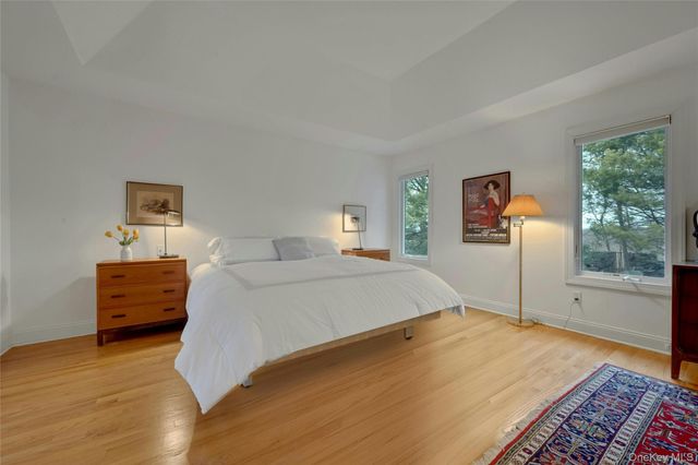 8 Justine Court, Briarcliff Manor, NY 10510