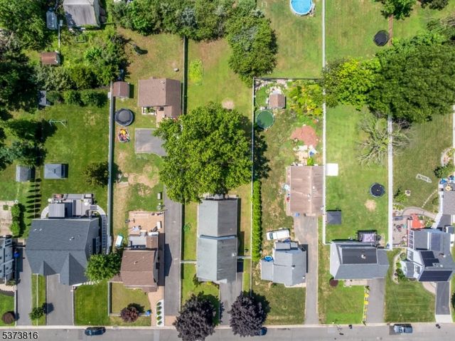 1548 Dumont Ave, South Plainfield Boro, NJ 07080