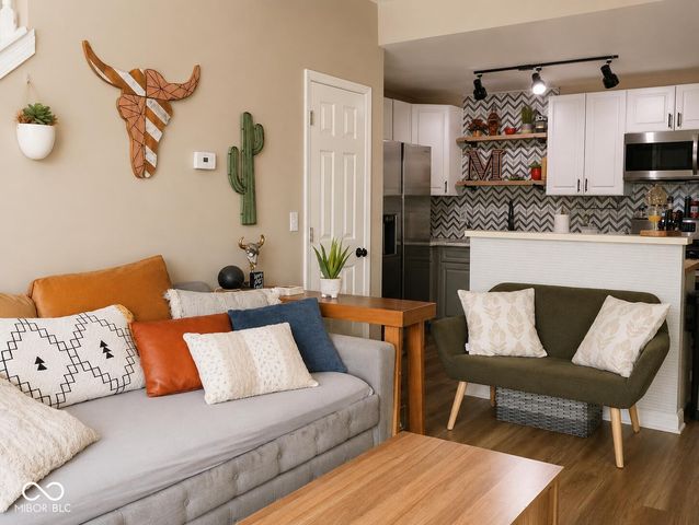 635 E 10th Street, Indianapolis, IN 46202
