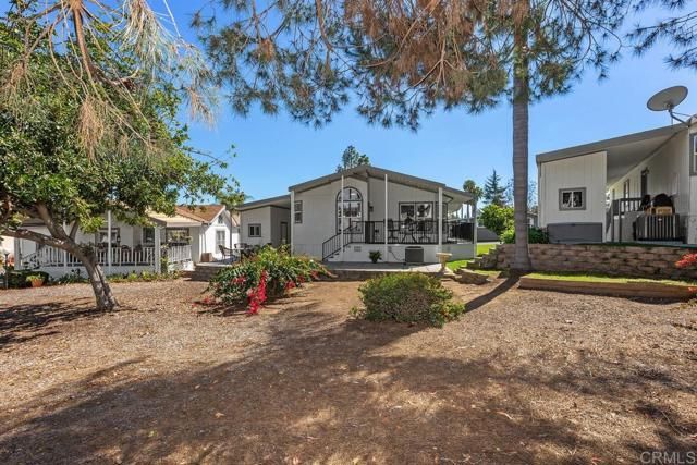 525 W El Norte Parkway 51, Escondido, CA 92026